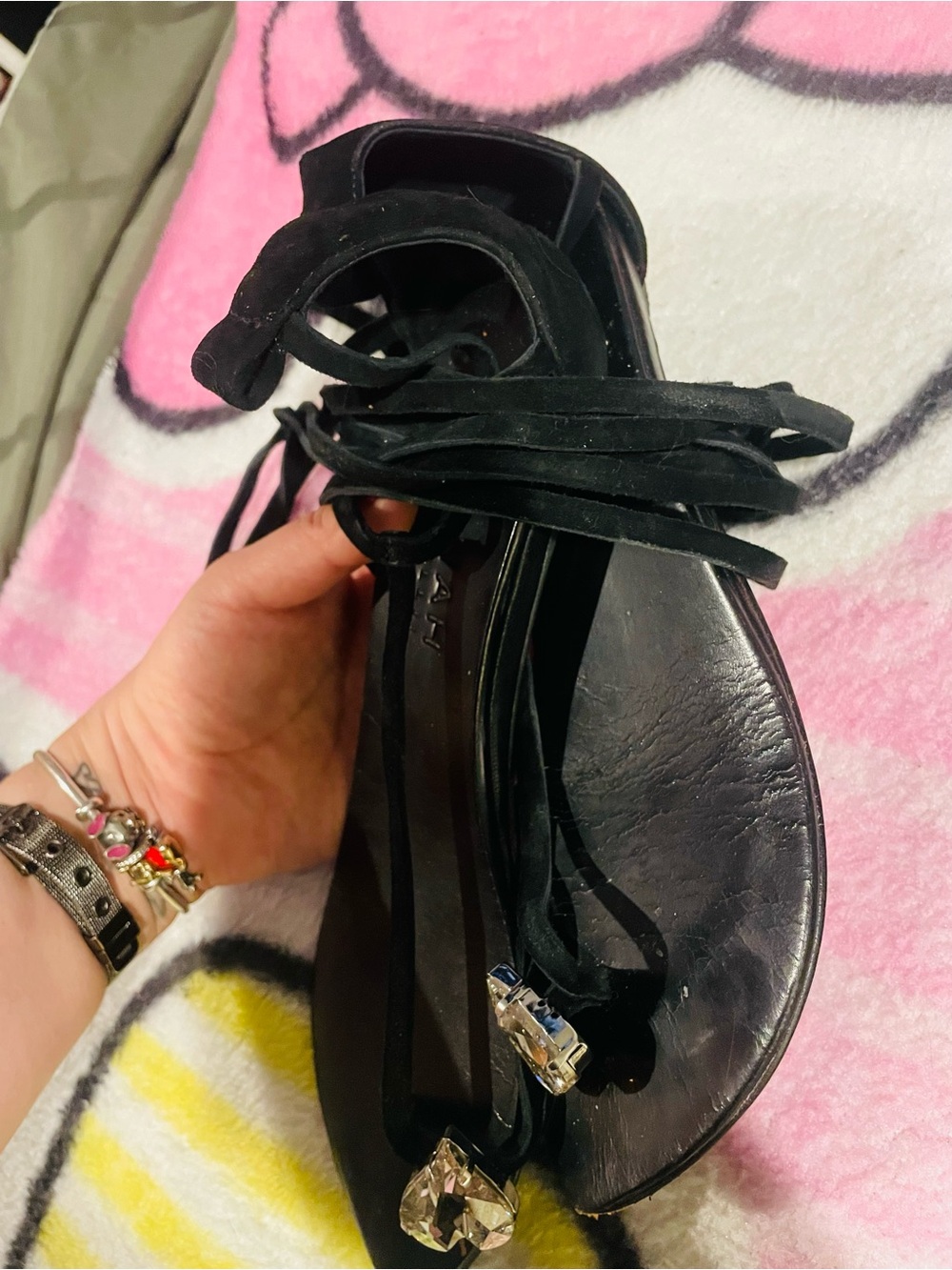 AMINAH ABDUL JILLIL SUEDE
LACE UP POINTED SANDALS
WITH GLASS HEARTS - Picture 6 of 8